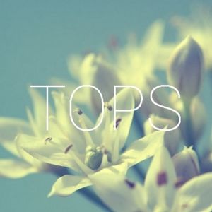 W o m e n s   T o p s